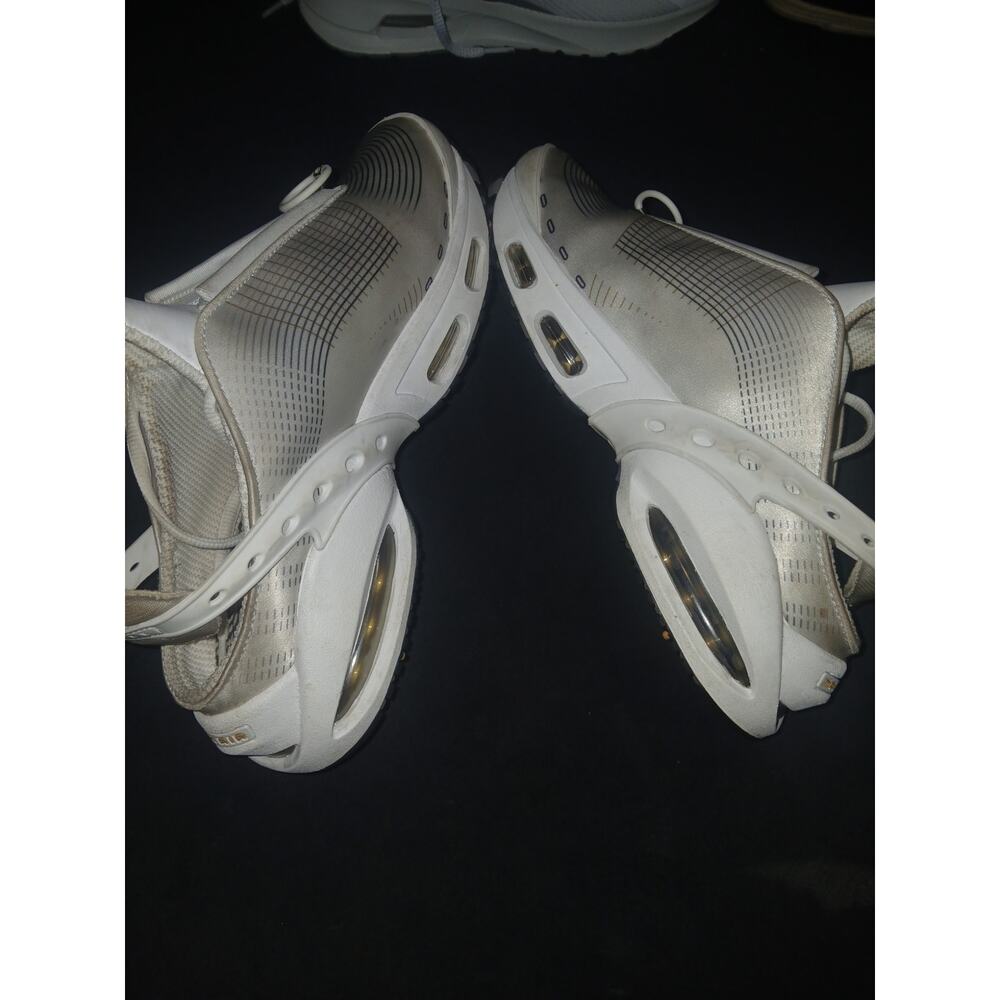 Ladies nike - Picture 5 of 9